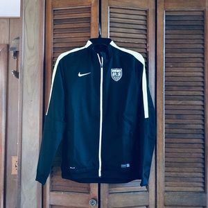 nike soccer stadium jacket